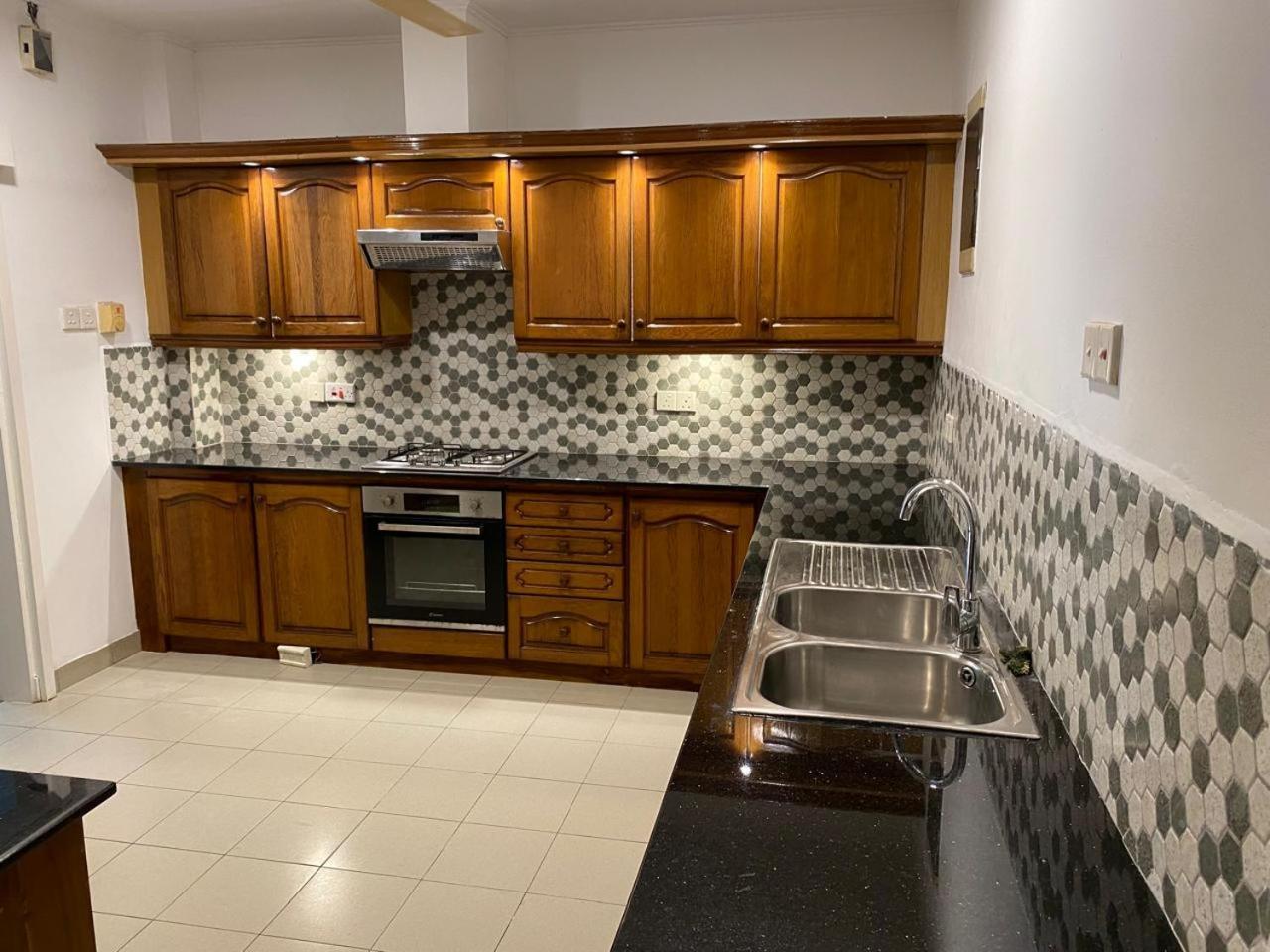 Apartament Fully Furnished House In Kotte Sri Dźajawardanapura Kotte Zewnętrze zdjęcie